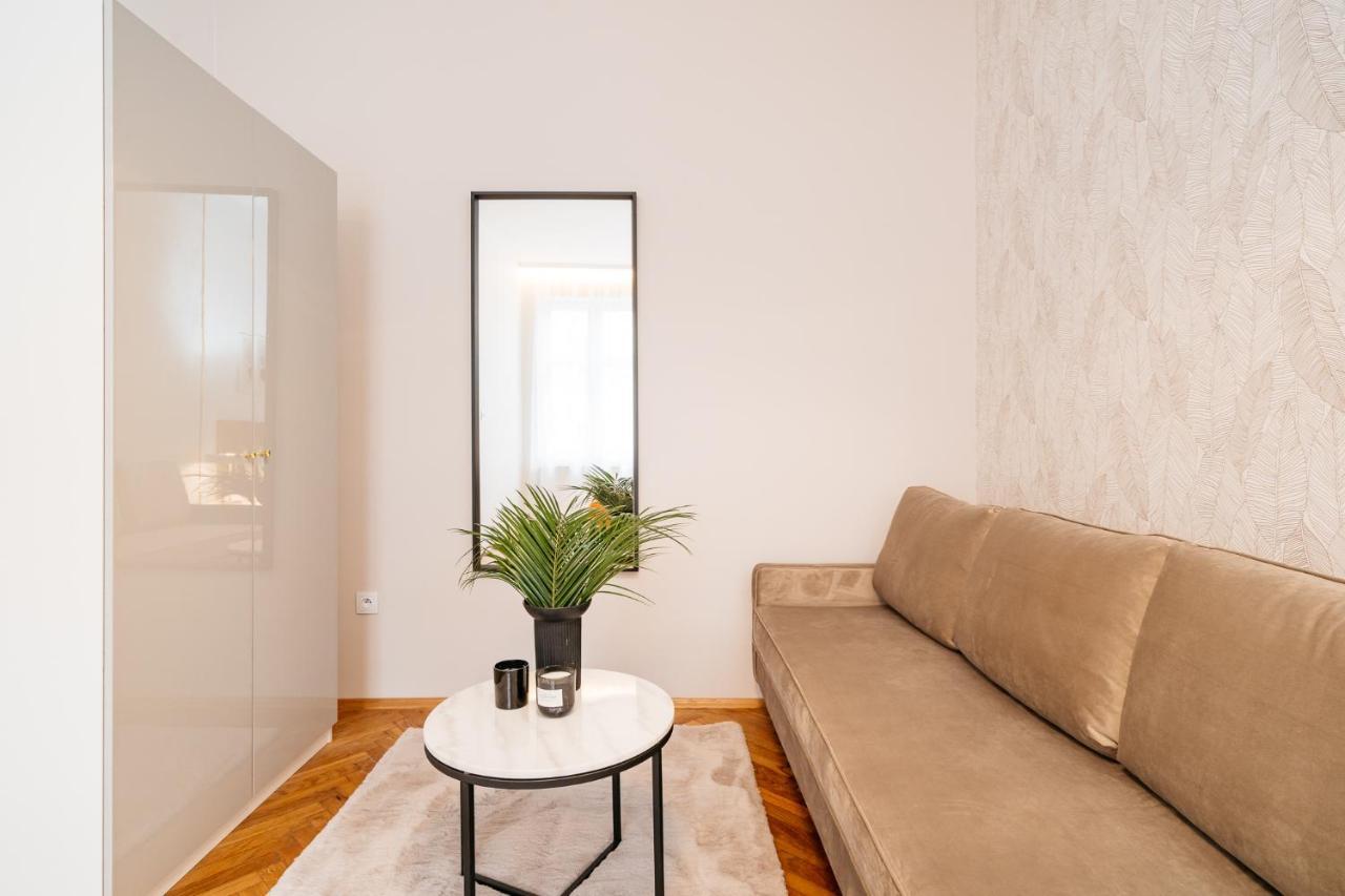 Crystal House - Loftaffair Collection Apartment คราคูฟ ภายนอก รูปภาพ