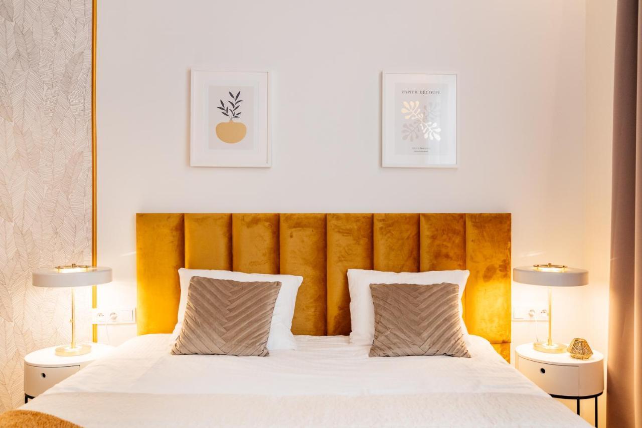 Crystal House - Loftaffair Collection Apartment คราคูฟ ภายนอก รูปภาพ