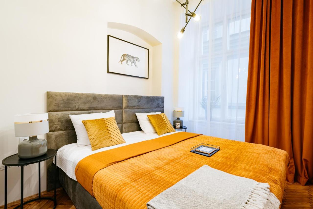 Crystal House - Loftaffair Collection Apartment คราคูฟ ภายนอก รูปภาพ
